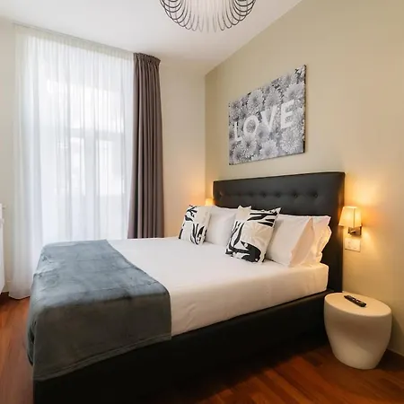 R Orchidea House-2